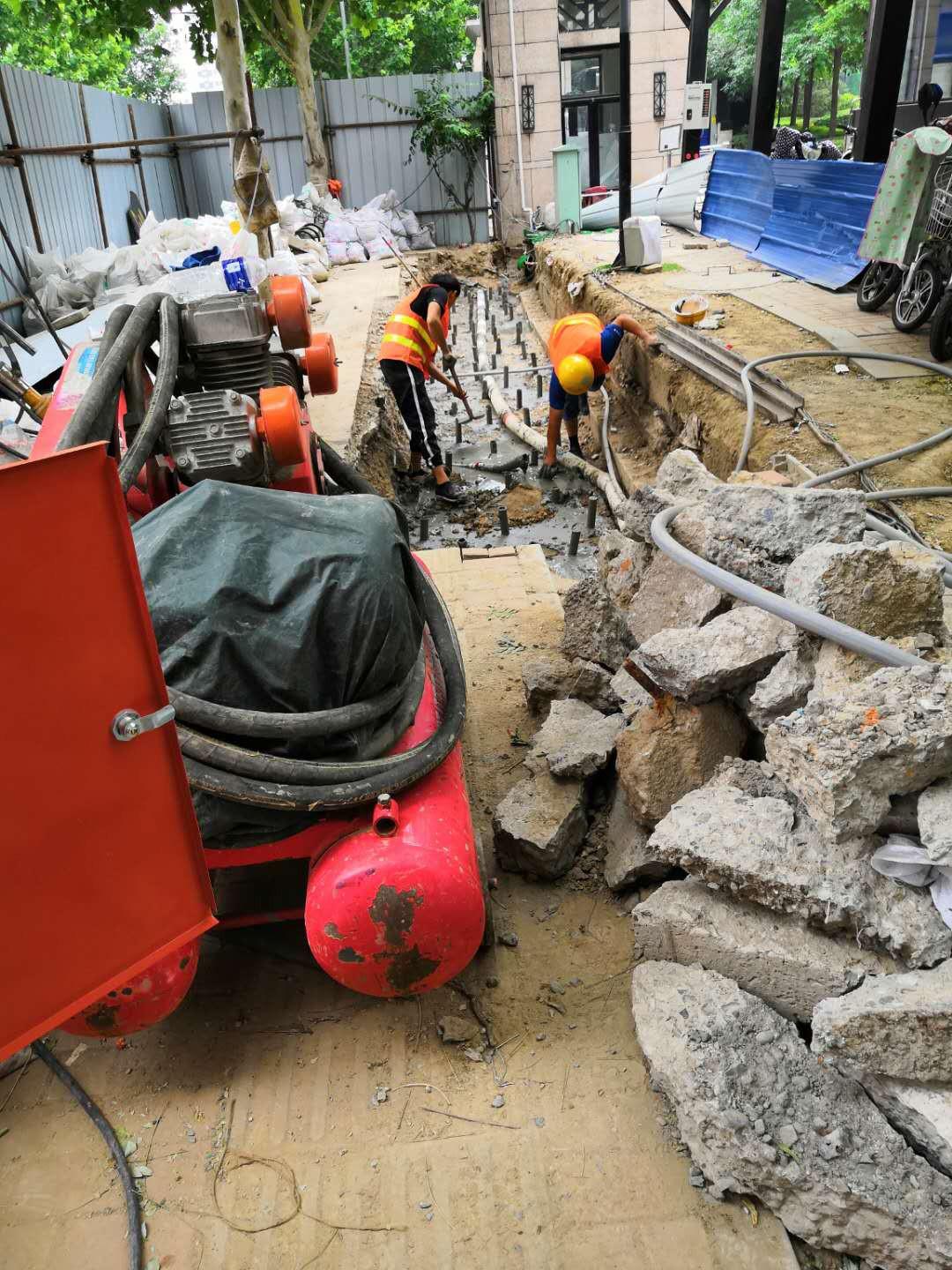 咸安地基加固解决房子的地基下沉问题