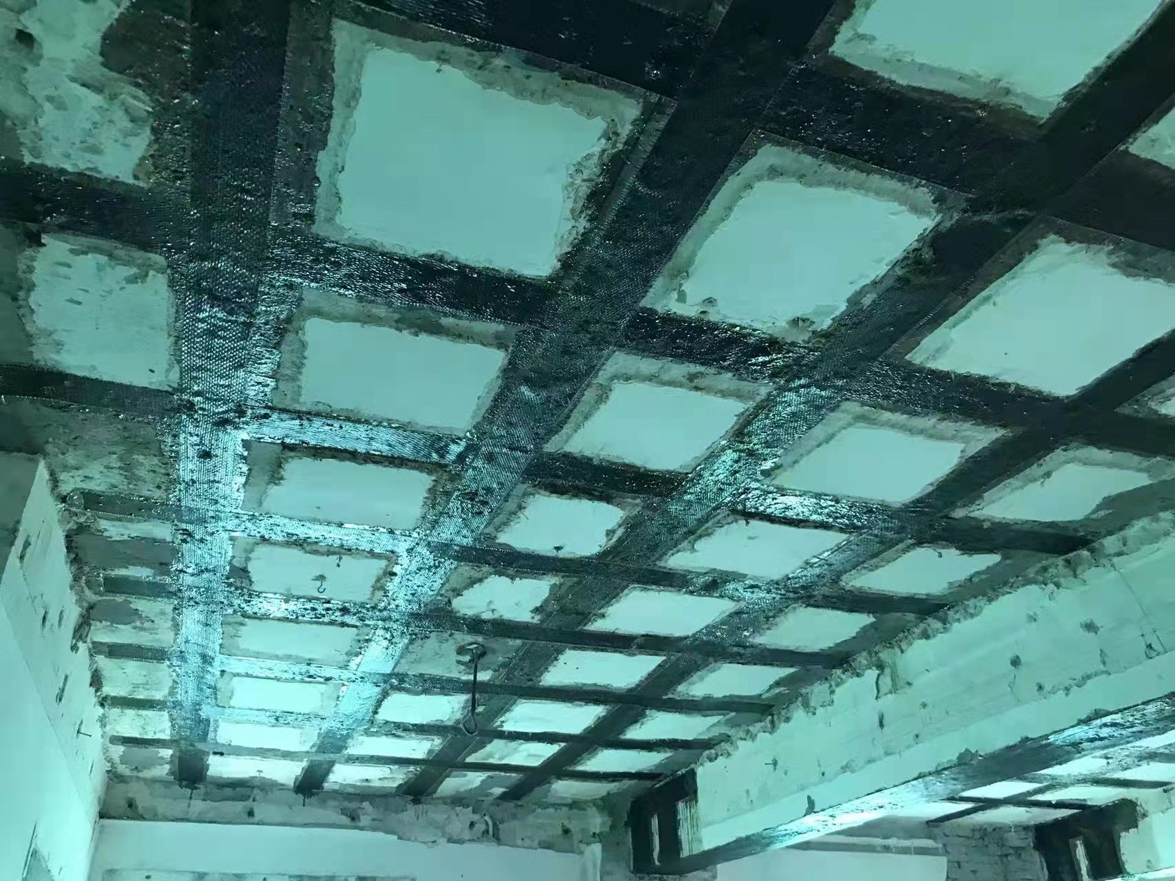 咸安粘碳纤维布施工工艺